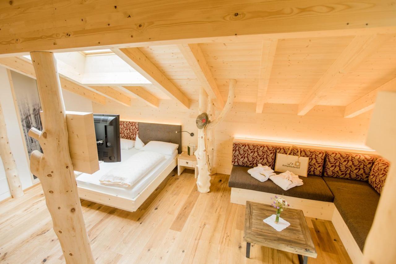 Hotel Kompatscherhof Luson Kültér fotó