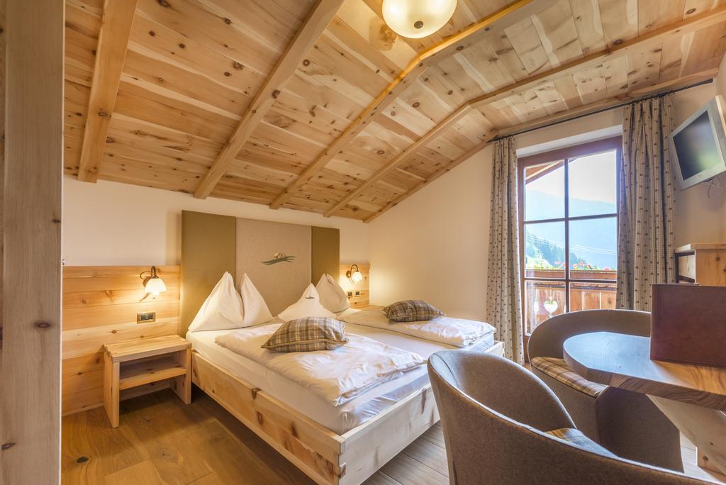 Hotel Kompatscherhof Luson Kültér fotó
